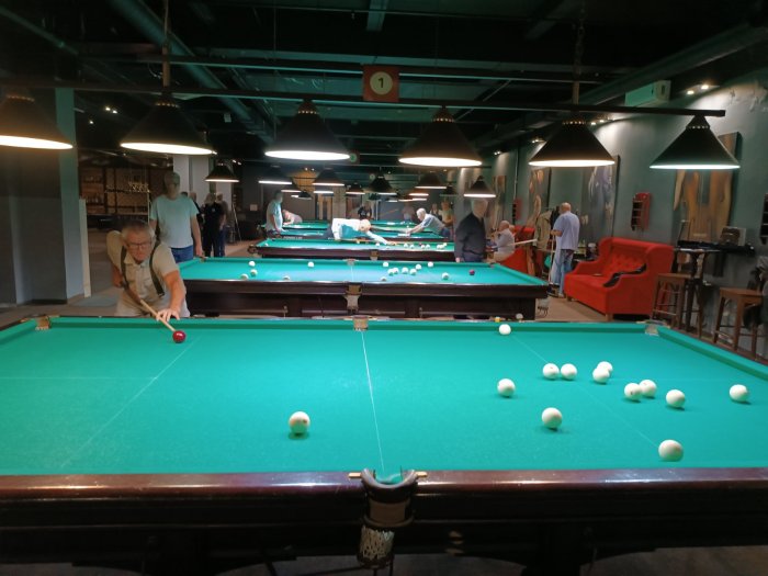 24-25 сентября прошли соревнования по бильярду среди ветеранов