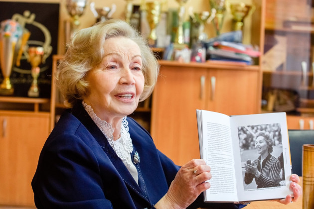 4 декабря 2023 г. исполняется 80 лет со дня рождения Волчецкой (Тюненковой) Елены Владимировны