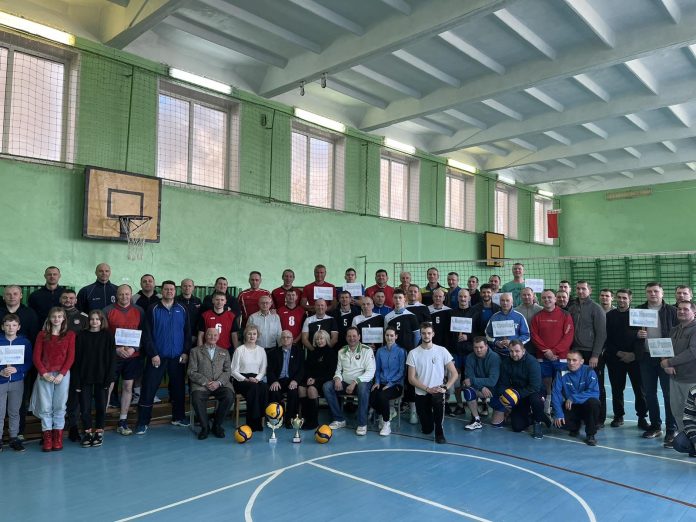 YII–ой Республиканский Кубок Учебно-Родительского «Спортивного Клуба Ивенецких Ветеранов» (сокращенно УР «СКИВ» ) среди ветеранов 40+