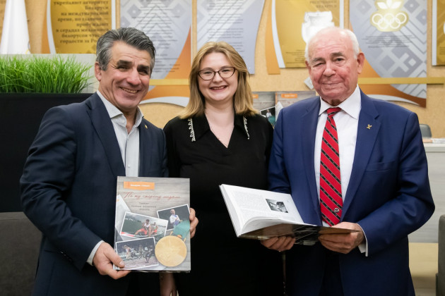 Презентация книги «По ту сторону медали»