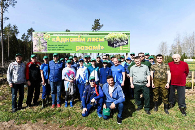 10 апреля состоялась добровольная акция «Аднавiм лясы разам»