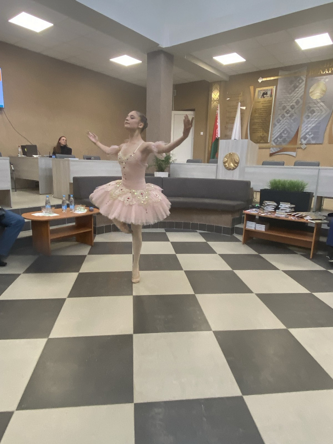 1 октября 2024 года Белорусское общественное объединение "Ветераны физической культуры и спорта" провело торжественное мероприятие в Республиканском государственном училище олимпийского резерва, посвященное Дню пожилых людей и встрече Олимпийских чемпионо