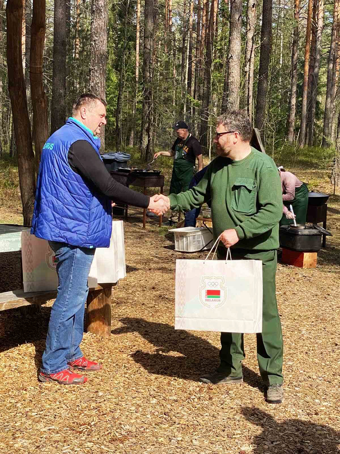 10 апреля состоялась добровольная акция «Аднавiм лясы разам»