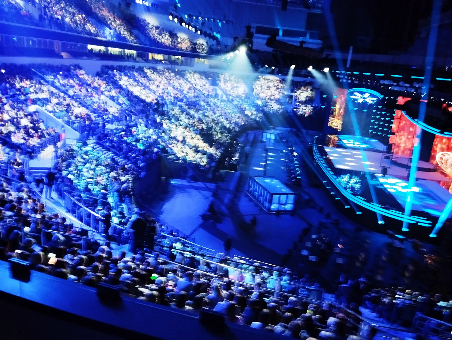 Национальный Олимпийский комитет пригласил 23 ветерана спорта-членов Белорусского общественного объединения «Ветераны физической культуры и спорта» на спортивно-развлекательное шоу «Время наших побед»