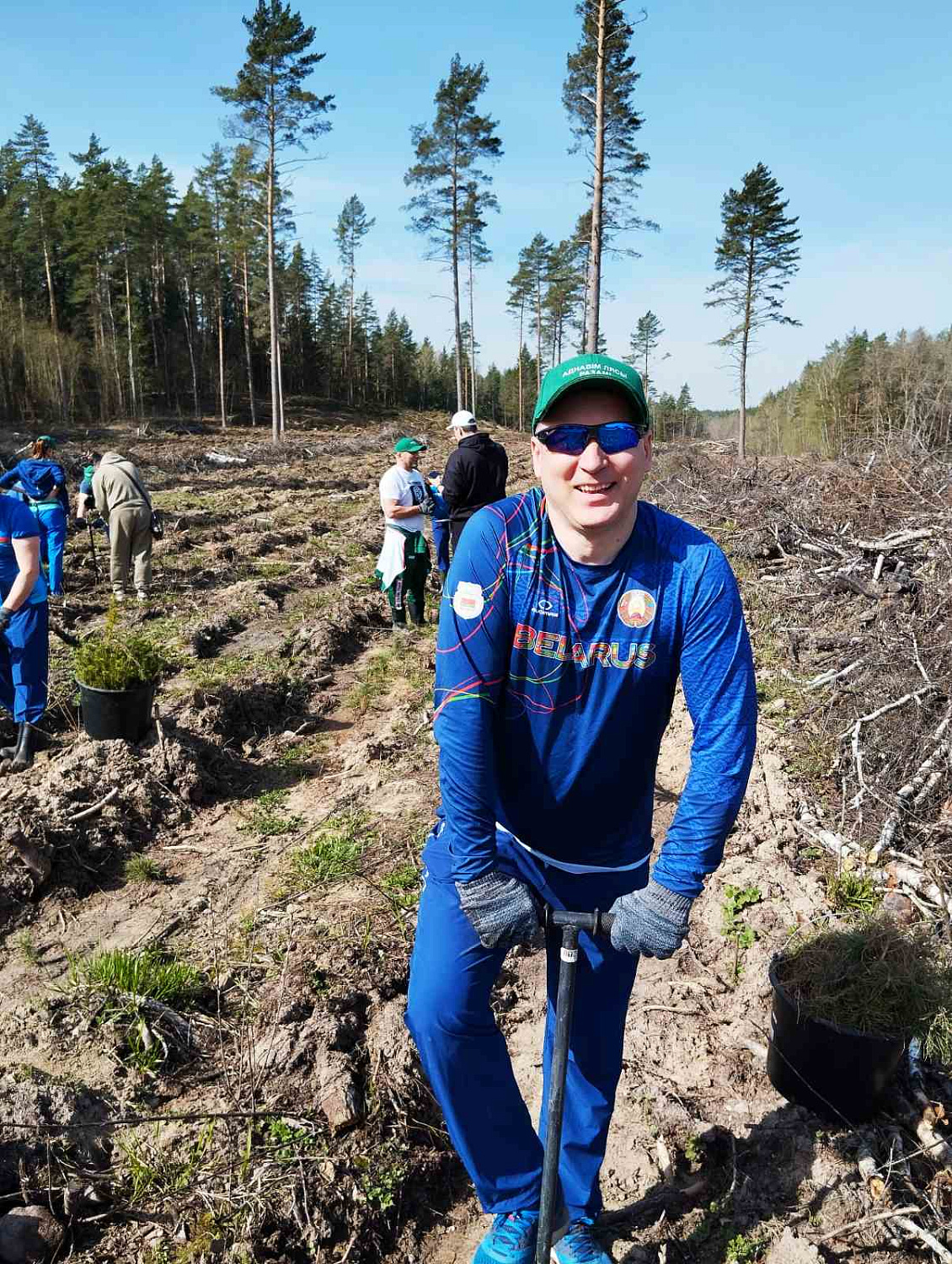 10 апреля состоялась добровольная акция «Аднавiм лясы разам»