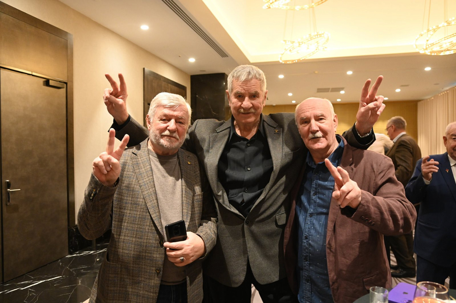 12 декабря 2025 года в гостинице Хилтон с успехом прошел дружественный вечер Олимпийцев Беларуси и СССР