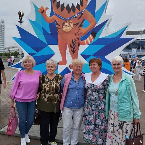 Актив Минской областной организации Белорусского общественного объединения «Ветераны физической культуры и спорта» на открытии II Игр стран СНГ 5 августа 2023 года на Минск Арена