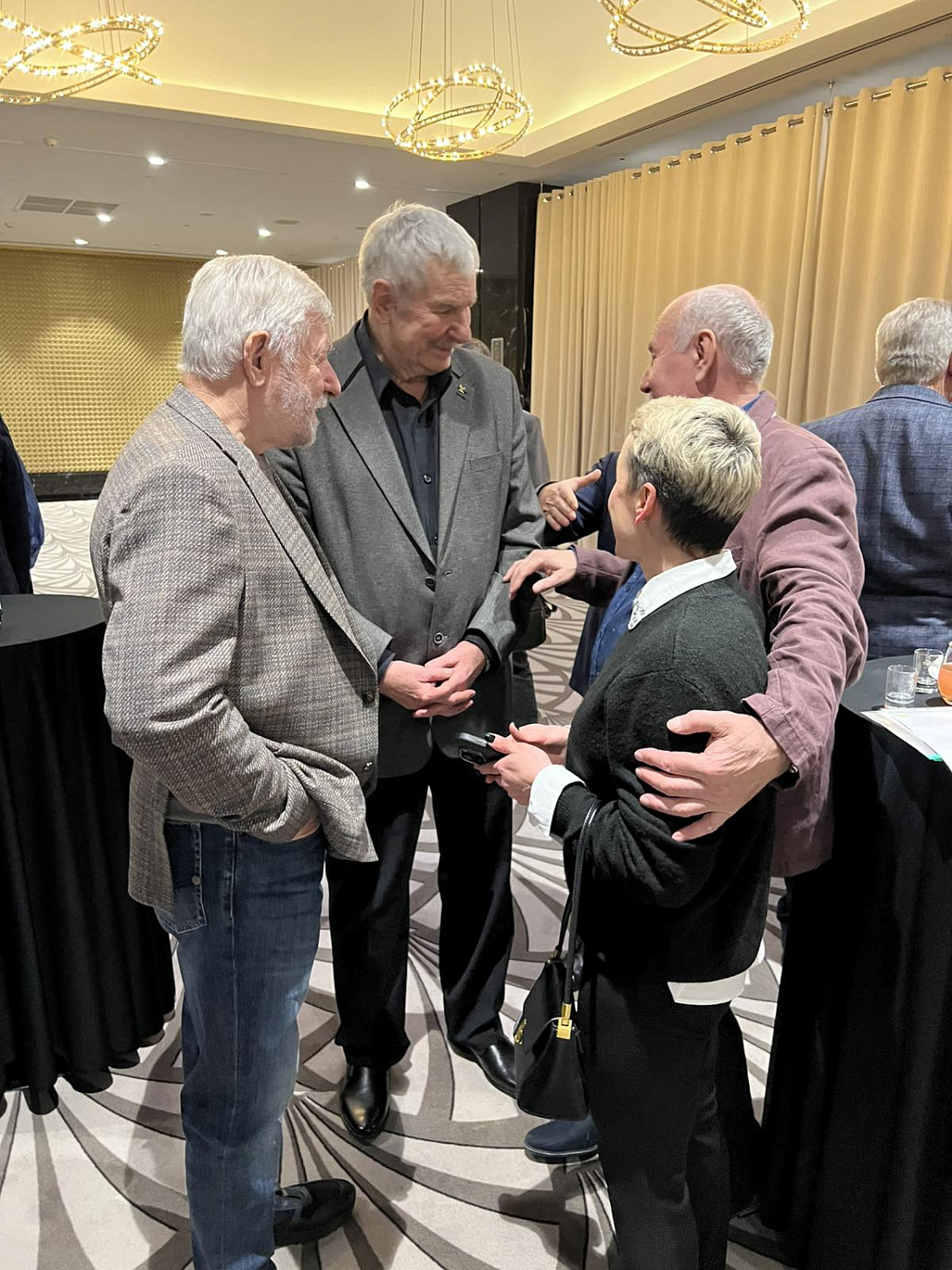 12 декабря 2025 года в гостинице Хилтон с успехом прошел дружественный вечер Олимпийцев Беларуси и СССР