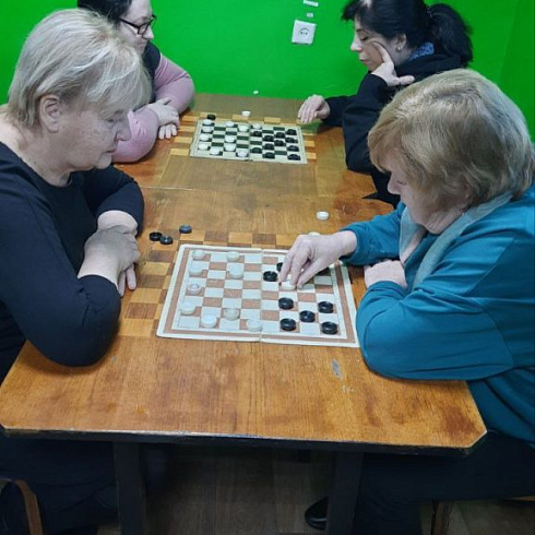 21 декабря 2024 года, на базе ФОКА государственного учреждения «Городской физкультурно-спортивный клуб «Витебск» состоялся областной турнир по шашкам и шахматам среди ветеранов физической культуры и спорта
